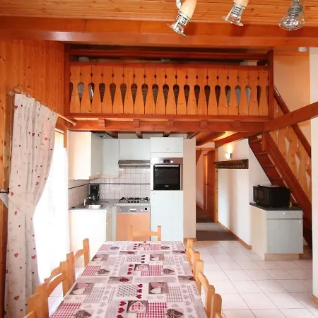 3 Pièces Pour 7 Personnes à Châtel, Proche Centre Et Remontées, Avec Balcon Et Parking - Fr-1-676-167 Appartement Châtel