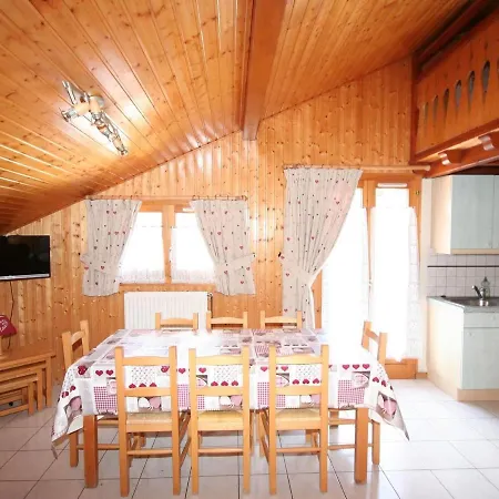 3 Pièces Pour 7 Personnes à Châtel, Proche Centre Et Remontées, Avec Balcon Et Parking - Fr-1-676-167 Appartement Châtel
